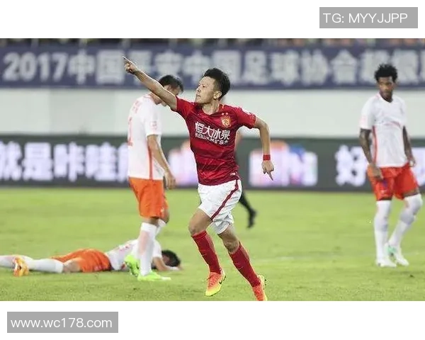 权健能否超越恒大成为中国足球新霸主的关键因素分析